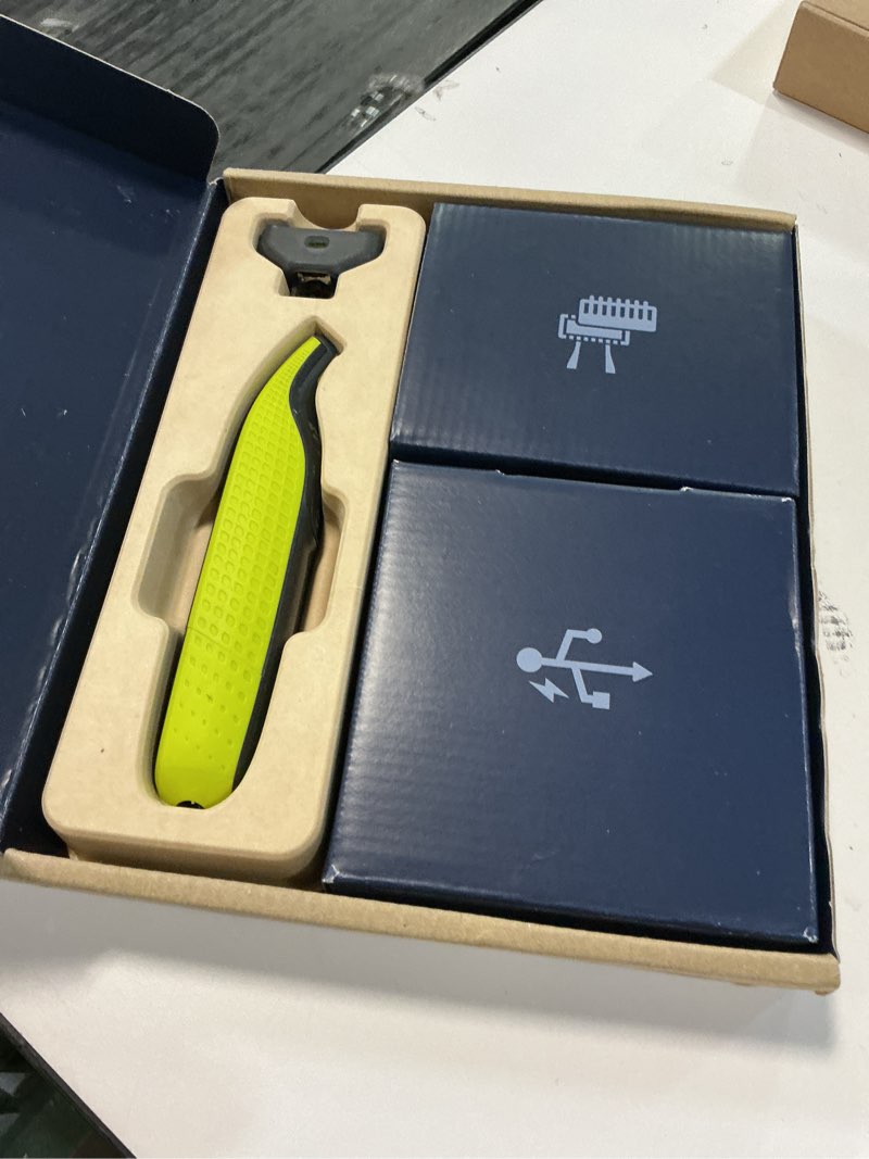 Condition photo showing Good Condition for Norelco Philips OneBlade 360 Hybrid Face, Electric Beard Trimmer and Shaver, with 360 Blade Technology, 1x 360 Blade for Face, 5in1 Adjustable Comb, Model QP2724/90 Black & Lime Green OneBlade 360 Face