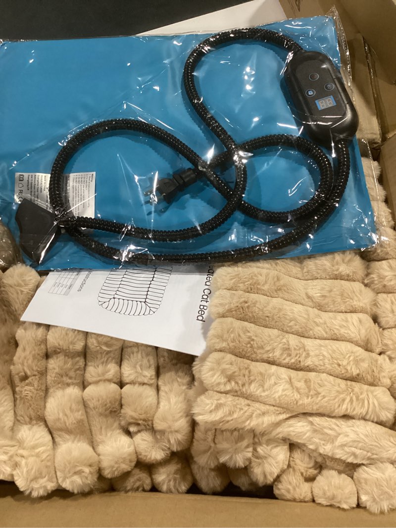 Condition photo showing Good Condition for (Similar to )Pet Heating Pad for Cats and Small Dogs – Heated Cat Bed with 4-Level Timer & 6-Level Temperature, Waterproof Indoor Warming Mat with Chew-Resistant Cord & Soft Washable Cover, 16\"x18\" Gray 16\"x18\"