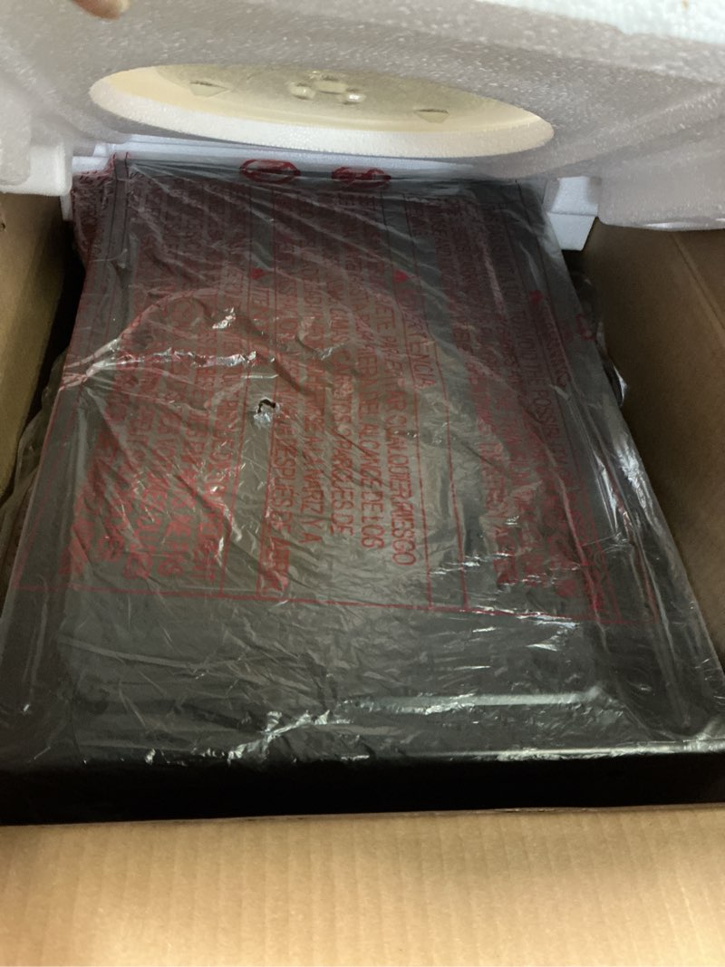 Condition photo showing Good Condition for sharp countertop microwave oven with removable 12.4" carousel turntable, 1000 watt, 1.1 cubic feet, black