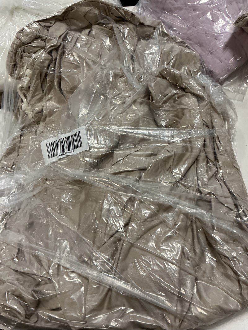 Condition photo showing Good Condition for bamboo fitted sheet set, king, sand