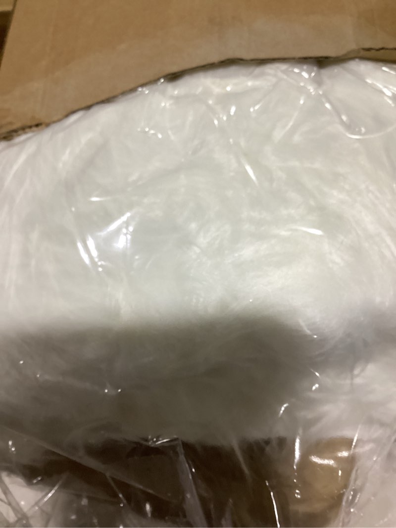 Condition photo showing Good Condition for ashler faux fur rug, white area rugs, fluffy sheepskin fur rug, fuzzy ultra soft 2 x 6 ft rugs, machine washable shag rug, nursery throw rugs for bed, living, kids room 6' x 2' (irregular) c-white