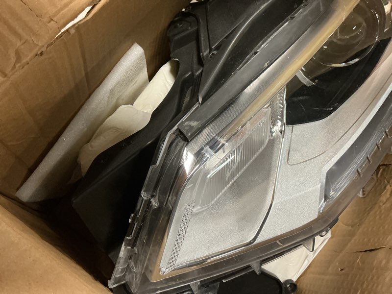 Condition photo showing As Is for huray left hid/xenon headlight fit for chevy traverse 2018-2021 l/ls/lt cloth/lt leather/rs model, lh headlamp with led drl projector oe factory replacement for gm2502487 84887857 driver side lh(driver side)