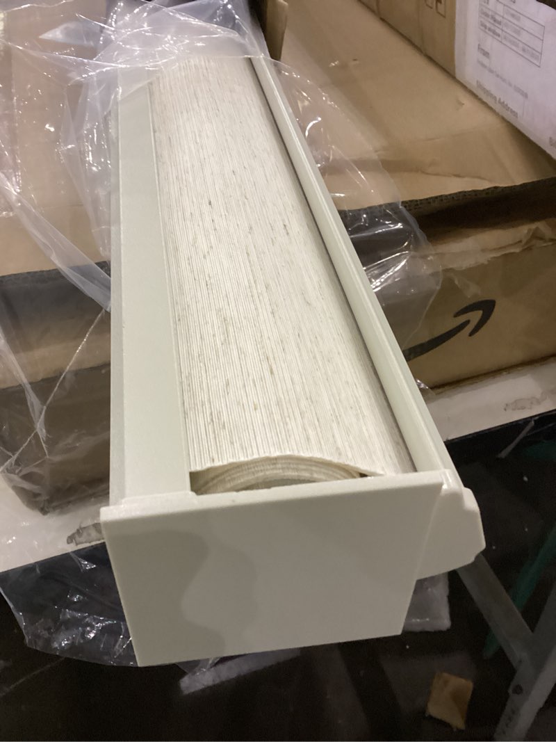 Condition photo showing New/Like New for Pull shade 