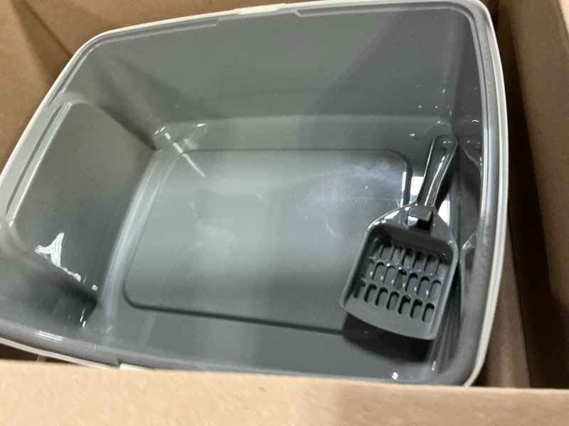 Condition photo showing Good Condition for amazon basics large cat litter box with high sides, open top for easy access, includes scoop with storage, 19" x 15" x 11.75", grey/beige grey/beige open top