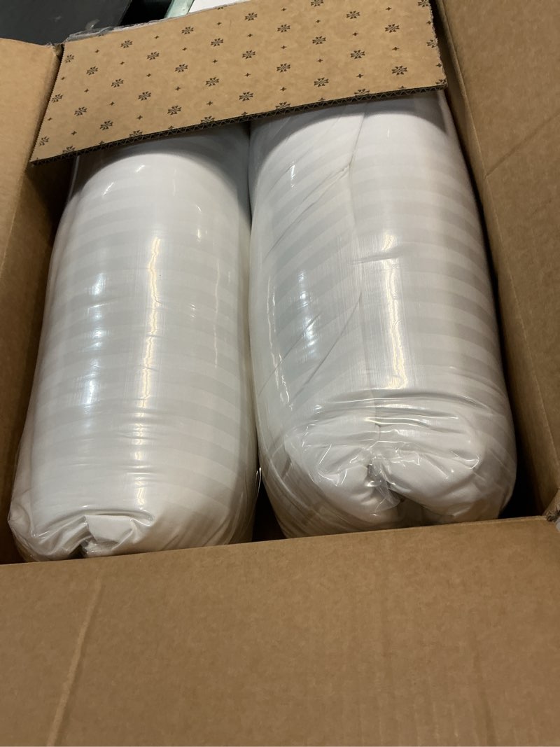 Condition photo showing New/Like New for Beckham Hotel Collection Bed Pillows Standard/Queen Size Set of 2 - Original Soft Down Alternative Pillow for Sleeping - Soft Support for Back, Stomach or Side Sleepers Queen / Standard White