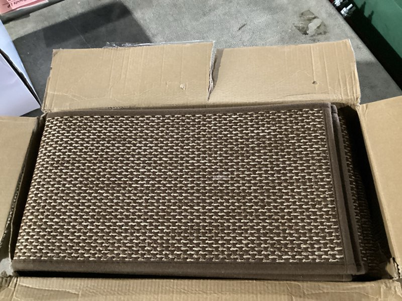 Condition photo showing Good Condition for Stair Treads Non Slip for Wooden Steps Indoor 15 Pack 8" X 30" Carpet Stairs Runner for Wood Stairs, Stair Tread Rugs with Reusable Adhesive for Dogs Kids and Elders, Machine Washable, Brown 8 x 30 inch Brown 15