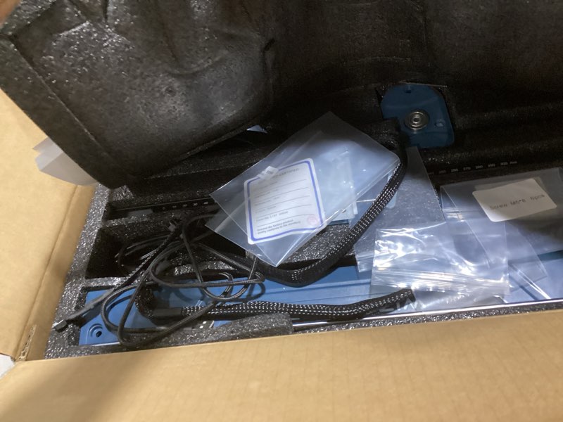 Condition photo showing Good Condition for wizmaker wand laser engraver, 7w output power engraver, 300x300mm processing area, 10000 mm/min processing speed, suitable for processing wood, leather, coated metal, acrylic wand 7w