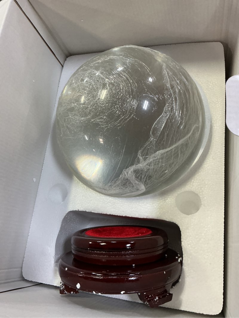 Condition photo showing Good Condition for amlong crystal clear crystal ball 8 inch (200mm) diameter with wooden stand