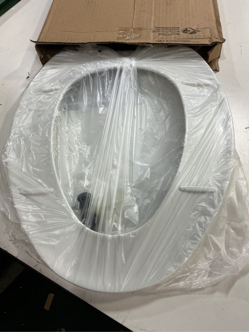 Condition photo showing Good Condition for bemis 170 durable plastic toilet seat, elongated, white