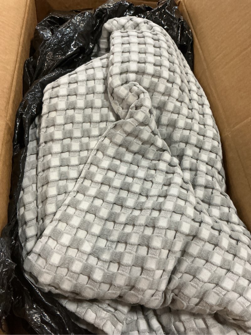 Condition photo showing Good Condition for bedsure cooling cotton waffle king size blanket - lightweight breathable blanket of rayon derived from bamboo for hot sleepers, luxury throws for bed, couch and sofa, grey, 104x90 inches king (104" x 90") grey