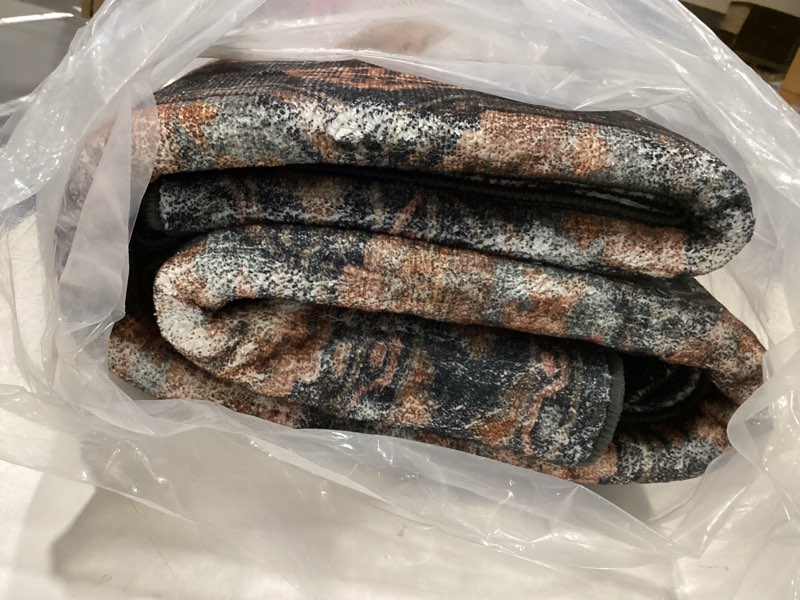 https://lotting-media.assets.bidfta.com/lotting_389726b8-eb8b-4c64-9579-6067bc4cd3de