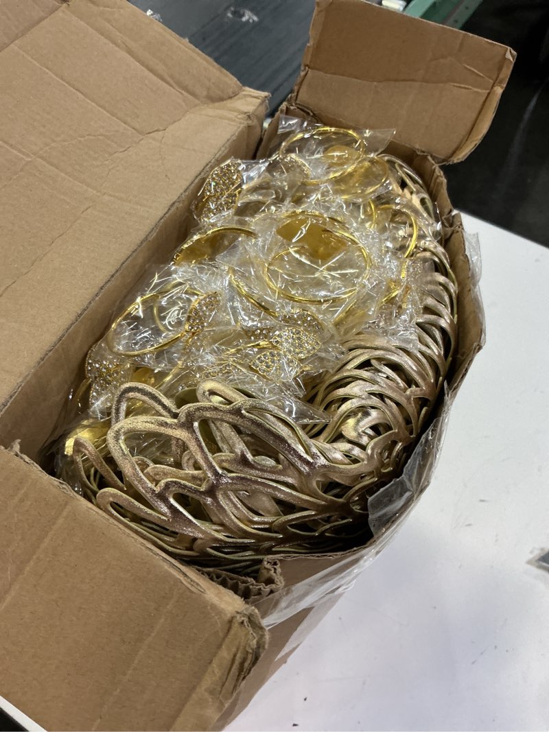 Condition photo showing Good Condition for 100 pcs dinner placemats and napkin rings bulk with leaves napkin rings and metallic round place mats sequin placemats for wedding kitchen leaf dining table decoration