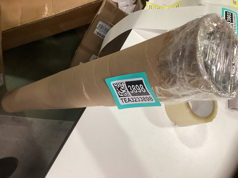 https://lotting-media.assets.bidfta.com/lotting_389e9343-b39e-4181-a34d-0229794255fa