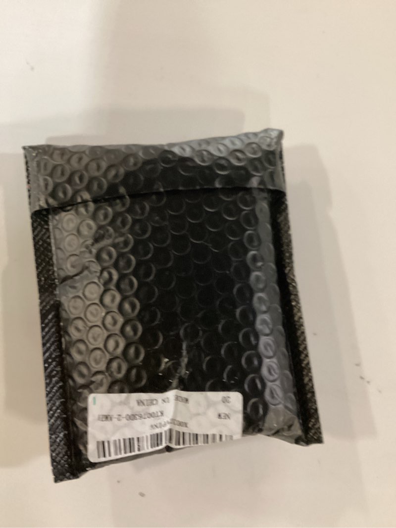 https://lotting-media.assets.bidfta.com/lotting_38a8b7af-3910-49ab-915e-8bf8d21a6d48