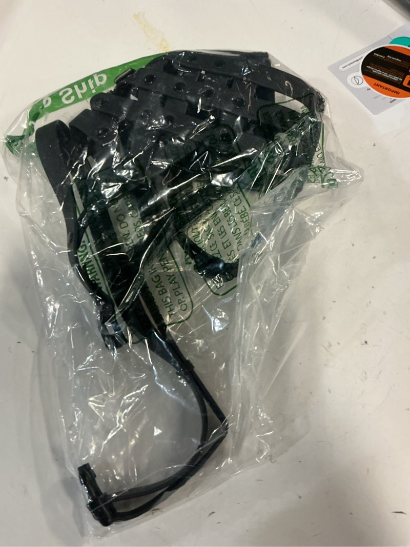 Condition photo showing Good Condition for Mayerzon Pitbull Muzzle for Large Medium Sized Dogs to Prevent Biting Scavenging, Basket Muzzle for Rottweiler Staffordshire Terrier in Grooming Training, Allow to Pant Drink, Lightweight and Sturdy Black M [Snout Cir: 9.75"-11"]