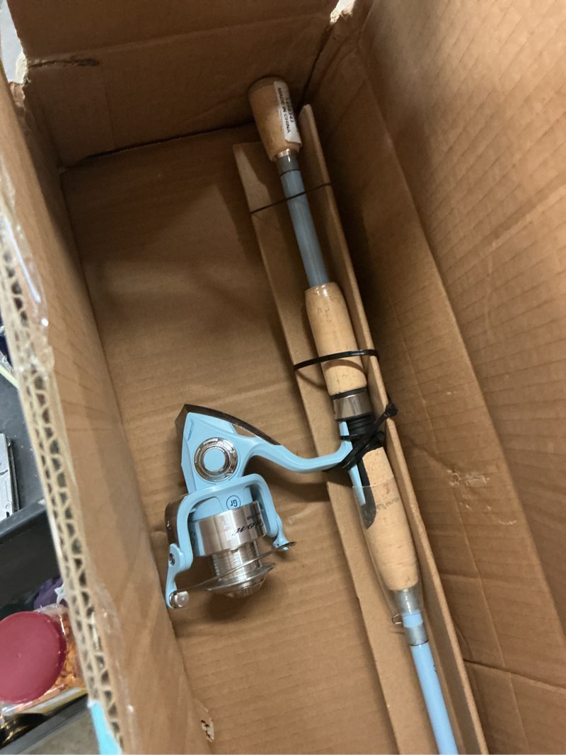 Condition photo showing Good Condition for pflueger lady trion spinning reel and fishing rod combo 30 - 6'10" - medium - 1pc