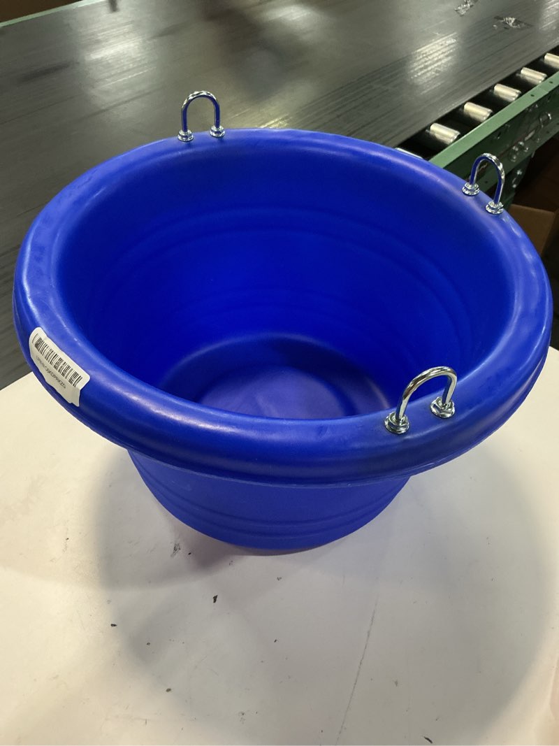 Condition photo showing As Is for horsemen's pride horse feed tub, small, 18 quarts, blue
