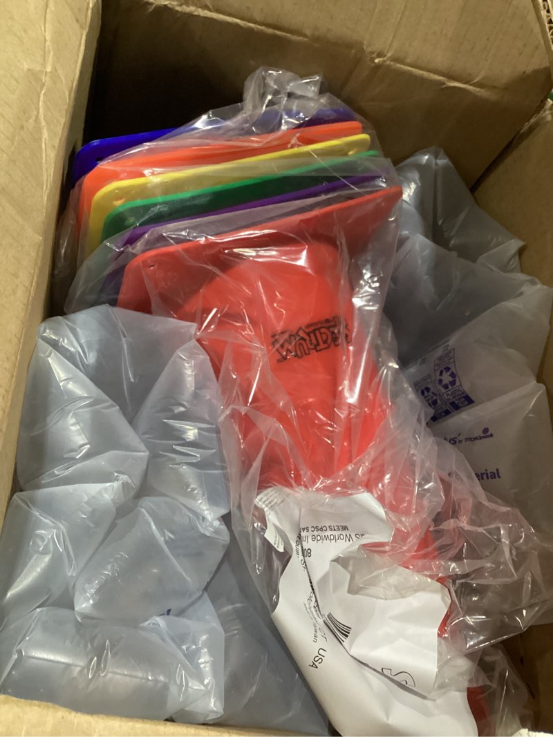 Condition photo showing New/Like New for Spectrum Cones, 15"
