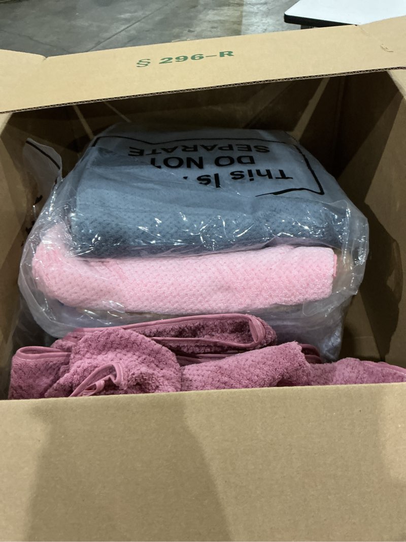 Condition photo showing As Is for peryiter 32 pcs bath towels and washcloths 6 sets microfiber coral velvet highly absorbent quick dry soft large towels for bathroom fitness sports yoga travel spa shower hotel gift