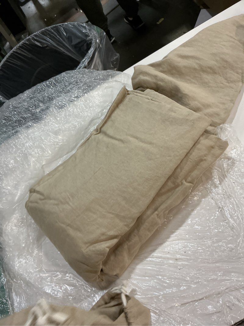 Condition photo showing Good Condition for quince european linen sheet set of 4 pieces natural chambray king 