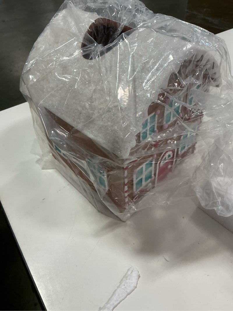 Condition photo showing Good Condition for Avanti Linens - Tissue Box Cover, Resin Counterop Accessories, Christmas Decorations (Sweet Treat Collection)