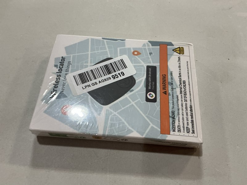 Condition photo showing New/Like New for air tags for android,air tags-4 pack android,2 year battery life,air tracker tags with 4 case,google find trackers for google's find hub app,ip65 waterproof luggage tracker for keys black