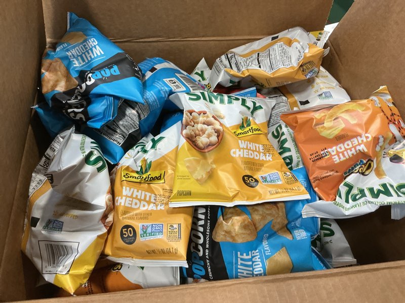 Condition photo showing New/Like New for (Best by DEC/16/2025) Simply Snacks Variety Pack, 0.875 Oz, 36 Count, Packaging May Vary Simply Variety Pack 36 Count (Pack of 1)