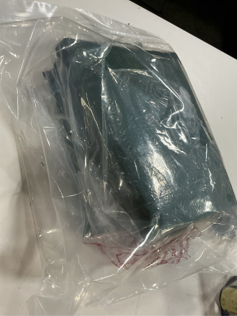 Condition photo showing Good Condition for project source 8-ft x 6-ft blue waterproof standard polyethylene 5-mil tarp