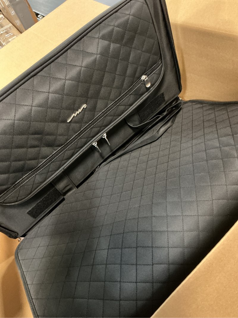 Condition photo showing Good Condition for Everything Mary XXL Rolling Sewing Machine Case – Black Quilted Craft Bag with 4 Wheels – Spacious Storage Organizer with Pockets for Sewing & Craft Supplies