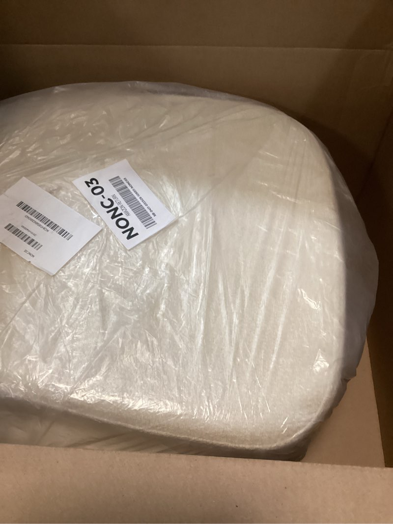 Condition photo showing Good Condition for d-shaped chair cushions for dining chairs, 2.5” thick chair pads with washable comfortable textured cover, non slip kitchen chair cushions with ties, 16.5" x 16.5", 6 pack, creamy white creamy white 6 pack
