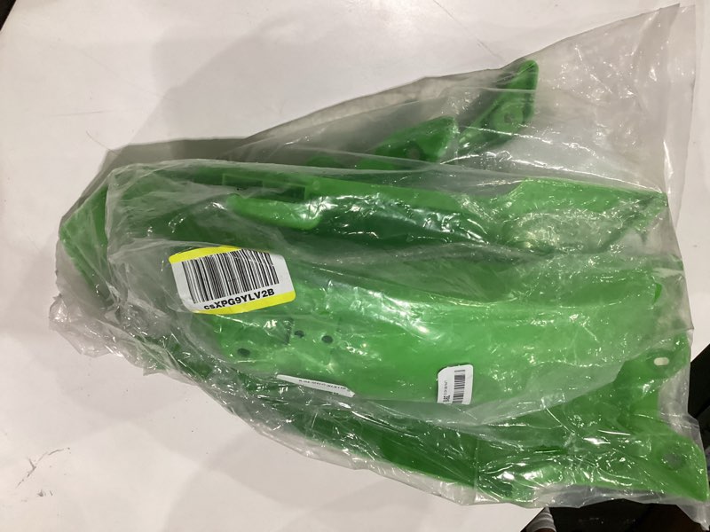 Condition photo showing As Is for ufo kakit207-999 complete body kit (body kit,kx85 01-09), green