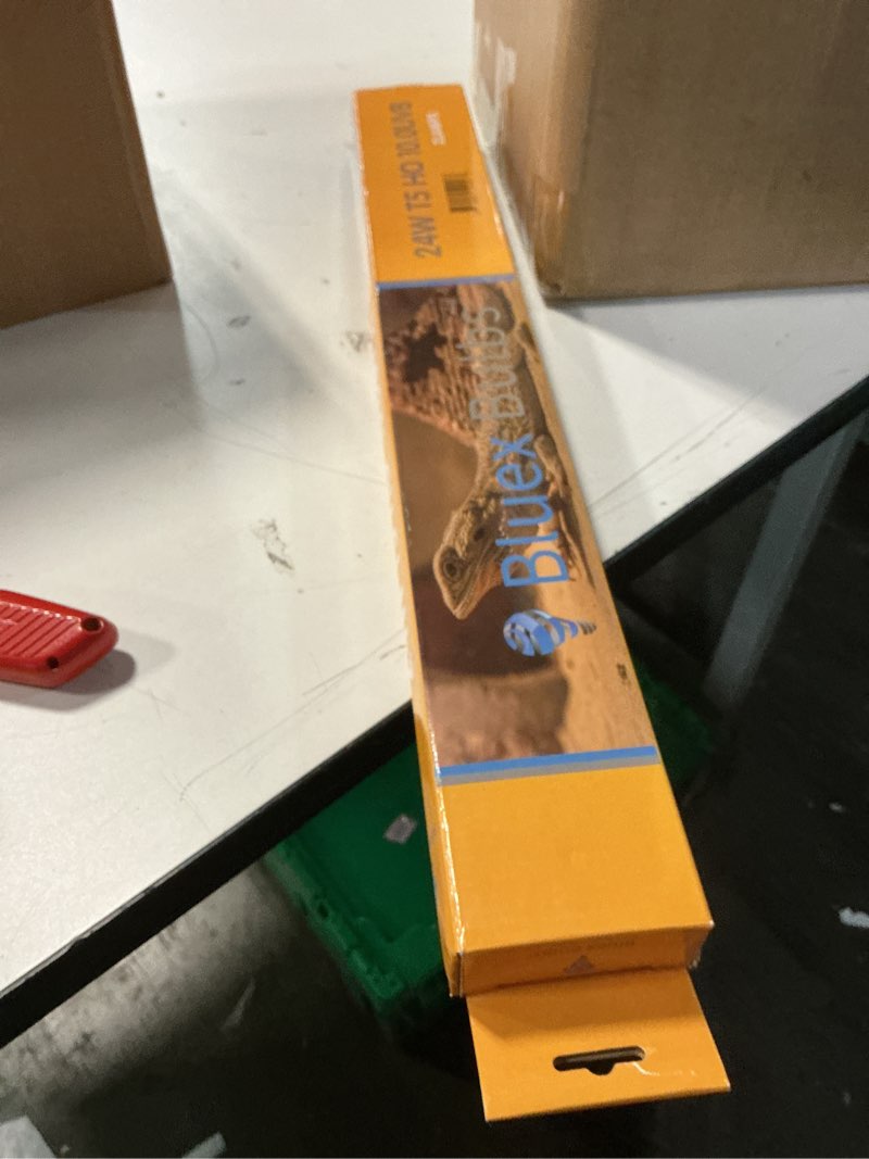 Condition photo showing New/Like New for 2 Pack 24W-Watt T5 HO Reptile Light Desert UVA UVB 10.0 Fluorescent Tube - 22" Terrarium Hood Light Suitable for Desert Reptile Lizards Bearded Dragons & Promotes Natural Behavior UVB Bulb (22Inch) 24W - 22 Inch UVB 10.0
