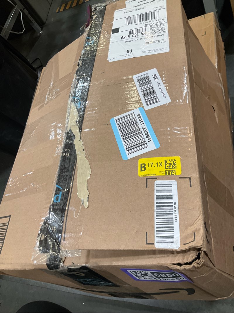 Condition photo showing Good Condition for rug 