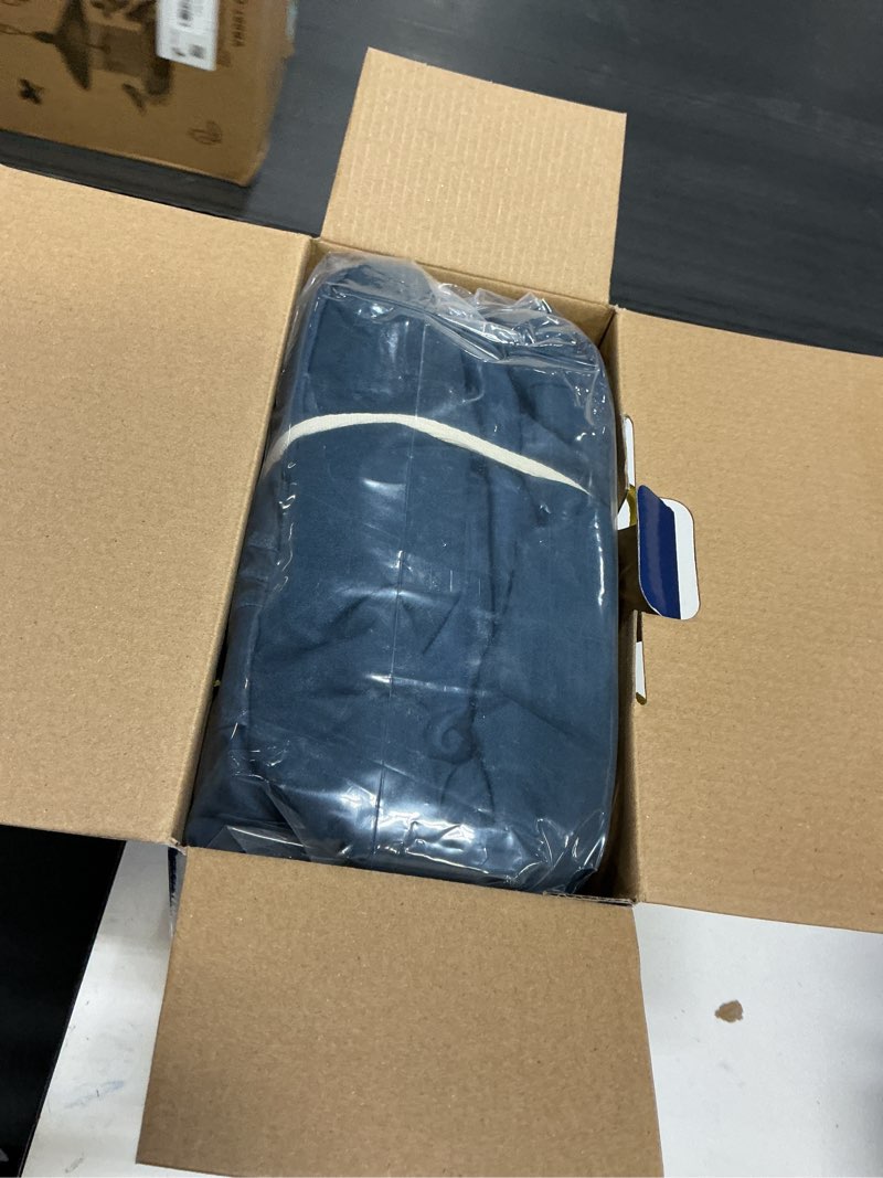 Condition photo showing item condition for SONORO KATE Bed Sheet Set Super Soft Microfiber 1800 Thread Count Luxury Egyptian Sheets Fit 18-24 Inch Deep Pocket Mattress Wrinkle-6 Piece (Navy Blue, Queen) Navy Blue Queen