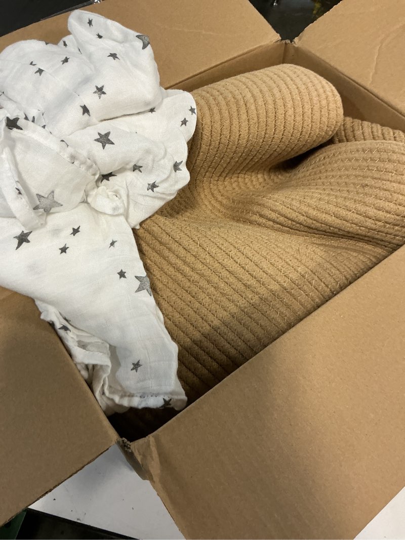 Condition photo showing Good Condition for Moses Basket for Babies with Muslin Blanket | Changing Basket for Baby Dresser | Portable Basket for Your Baby’s Needs | Baby Changing Basket with Pad | Woven Basket for Travel & Nursery