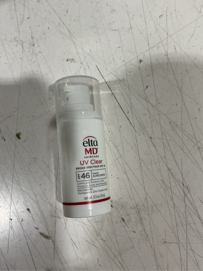 Condition photo showing As Is for eltamd uv clear face sunscreen spf 46, oil-free sunscreen with zinc oxide, dermatologist recommended 07 - untinted (0.5 oz)