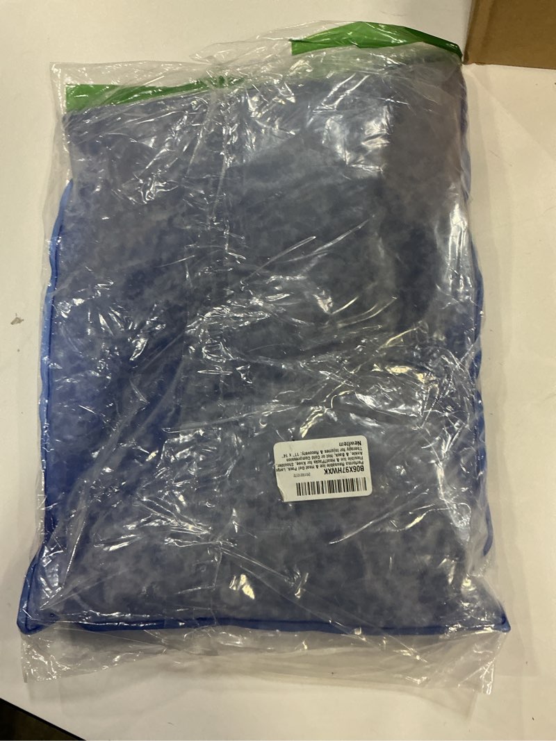 Condition photo showing Good Condition for performa reusable ice & heat gel pack, large flexible ice & heat?packs for knee, shoulder, ankle, & back, hot or cold compression therapy for injuries & recovery, 11" x 14" single pack 11" x 14"