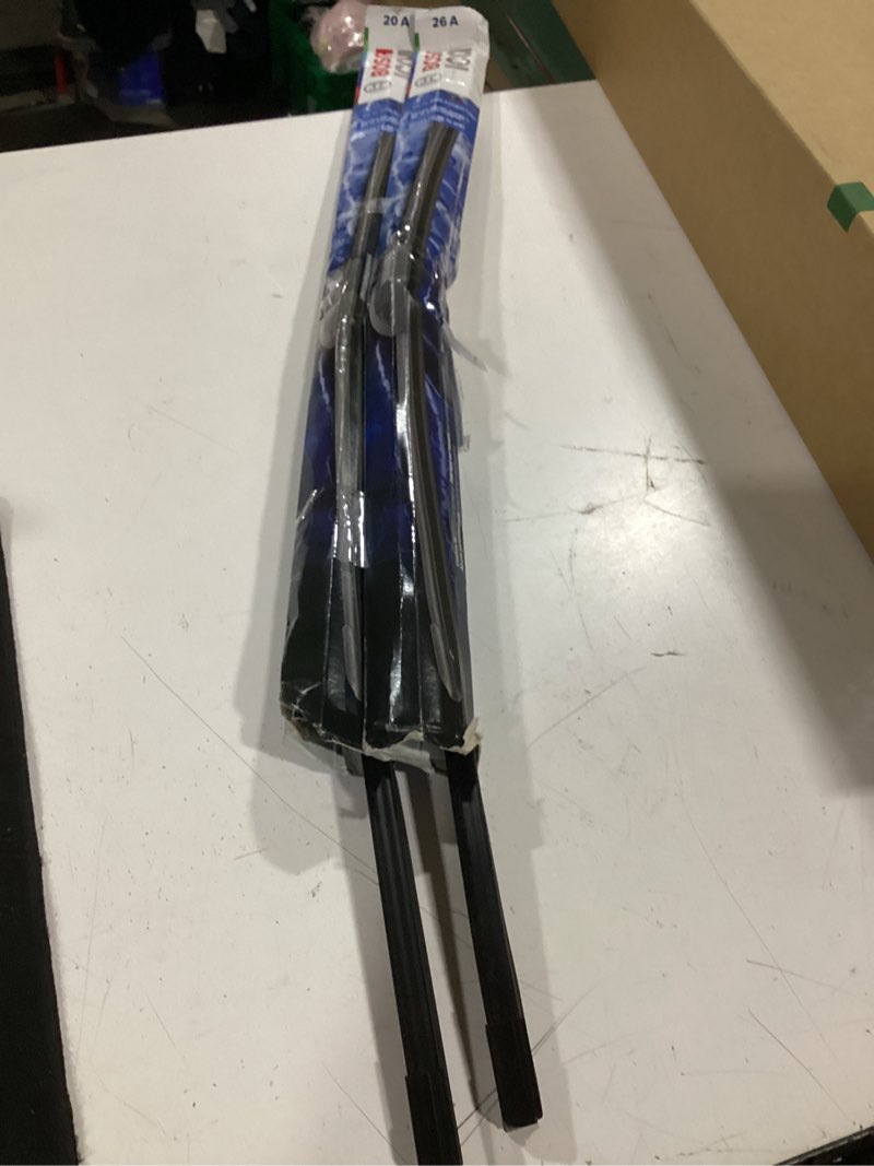 Condition photo showing Good Condition for bosch 26a20a icon beam wiper blades - driver and passenger side - set of 2 blades (26a & 20a)