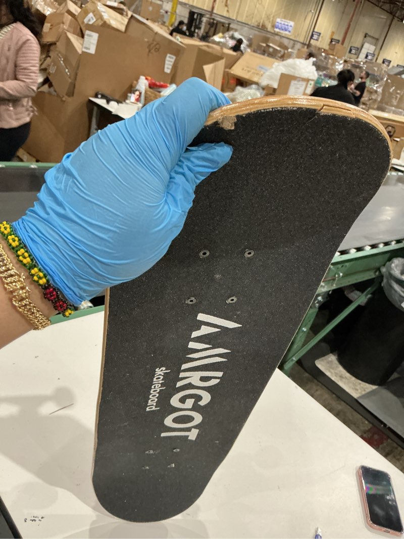 Condition photo showing As Is for amrgot -skateboard 