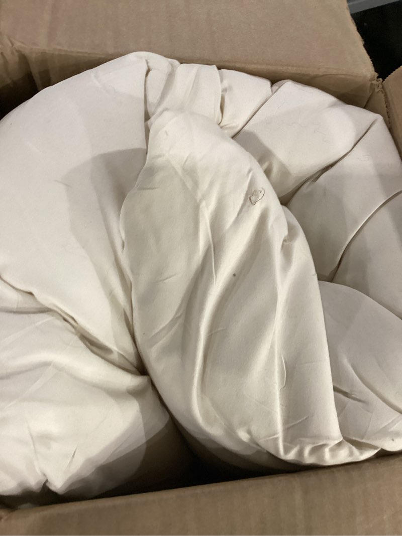 Condition photo showing Good Condition for **similar to stock photo** bedsure comforter duvet insert - quilted comforters queen size, all season duvet, gentlesoft down alternative bedding, with 8 tabs, gifts for women/men, cream,queen 88 x 88 inches cream queen