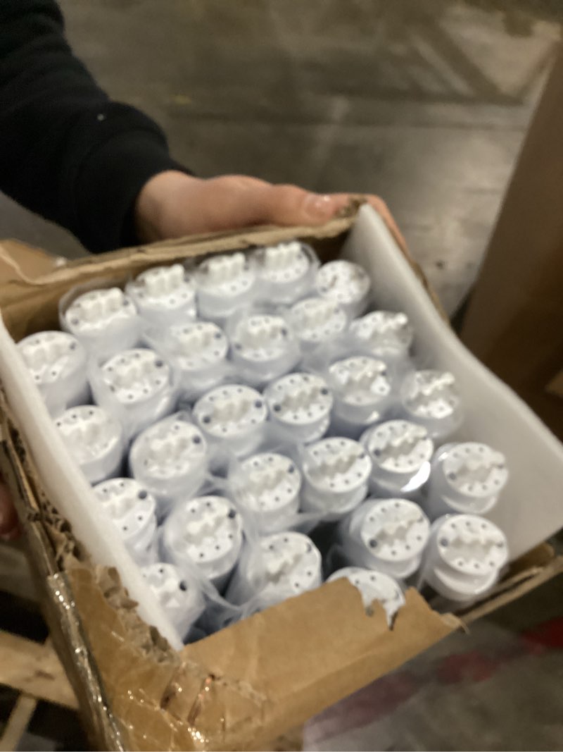 Condition photo showing Good Condition for 30-Pack T8 LED Bulbs 4 Foot Tube Light, 4ft LED Shop Garage Warehouse Light, 20W 5000K 2600LM Daylight White, Fluorescent Lights Tube Replacement, Ballast Bypass, Dual-end Powered, Clear Cover Clear Cover, 30pack