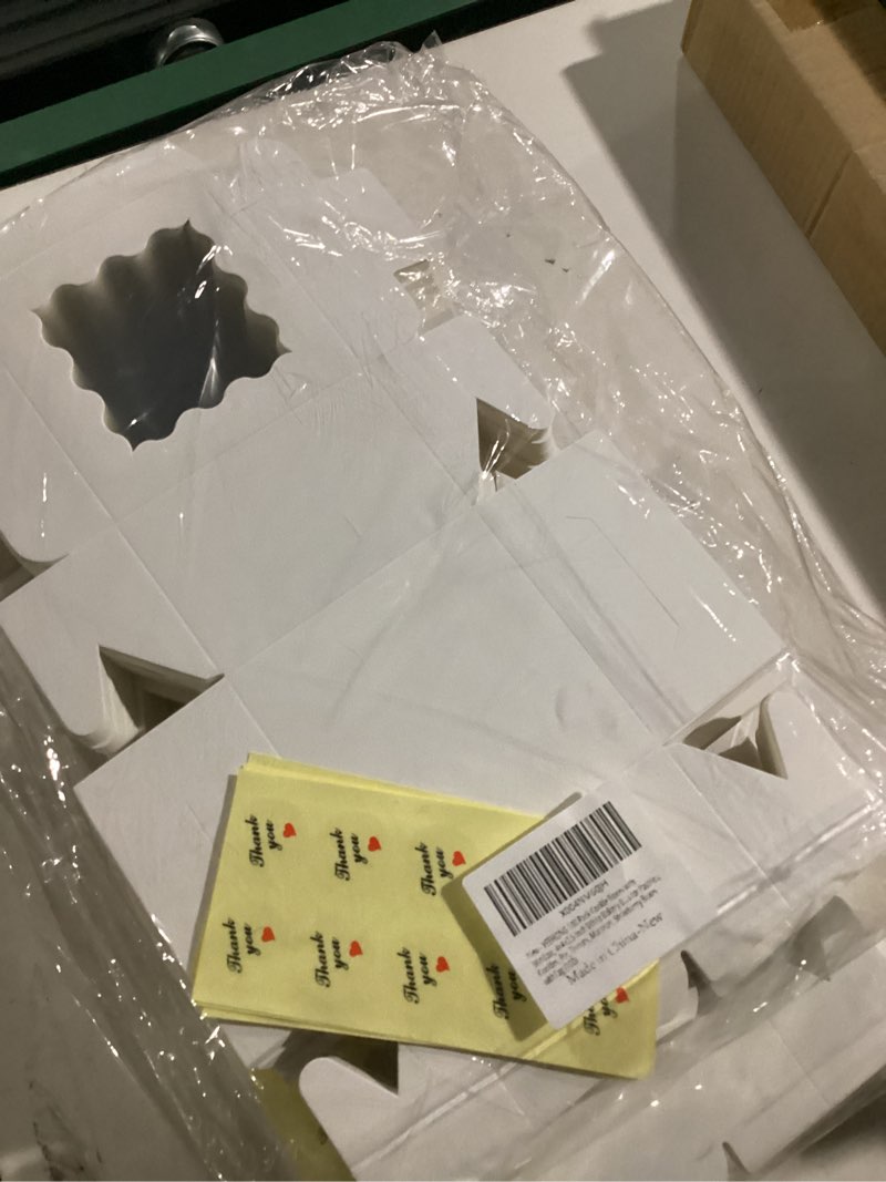 Condition photo showing New/Like New for 100 Pack Cookie Boxes with Window, 4x4x2.5 Inch White Bakery Box, Kraft Paper Treat Boxes for Pastries, Cookies, Pie, Donuts, Macaron, Strawberry Boxes withTag 100 Pcs 4x4x2.5 Inches Cookie Boxes