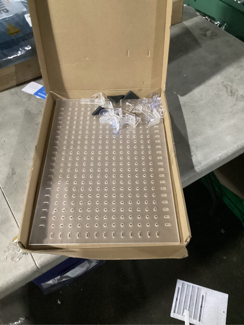 Condition photo showing Good Condition for Fish Tank Divider Clear 30/40/50/65/75/90/125/150 Gallon Aquarium Divider with Suction Cups Accessories 17.3*11.8in(pack of 2)