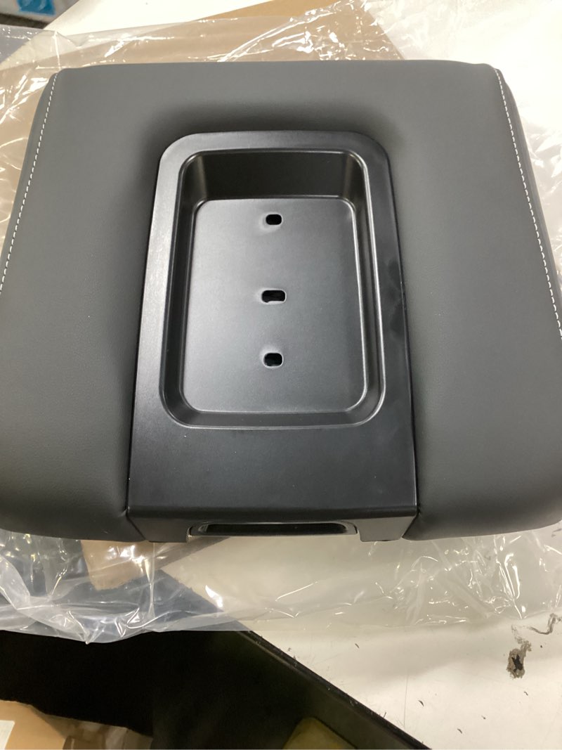Condition photo showing Good Condition for Front Seat Center Console Armrest Lid Compatible with 2014-2018 Chevrolet Chevy Silverado Suburban Tahoe GMC Sierra Yukon 2015-2018 Cadillac Escalade,Replace# 22881398 Armrest Lid Black