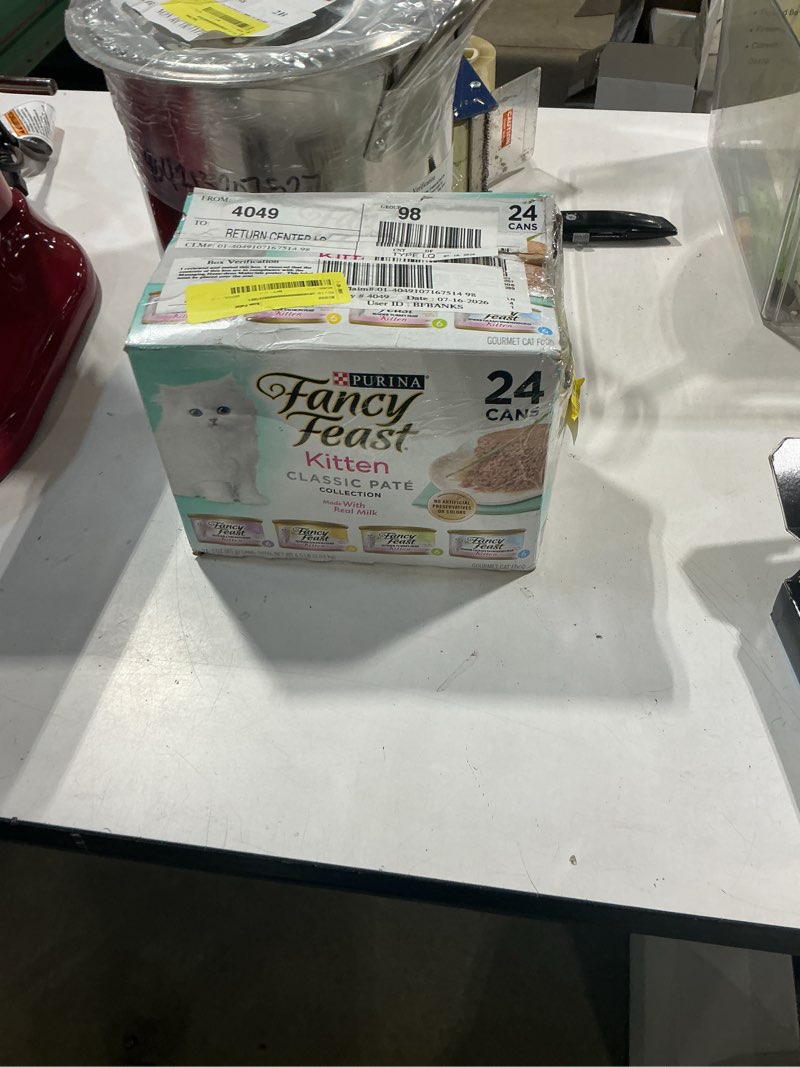 Condition photo showing Good Condition for fancy feast classic seafood pate variety pack canned cat food, (kitten) 3-oz, case of 24