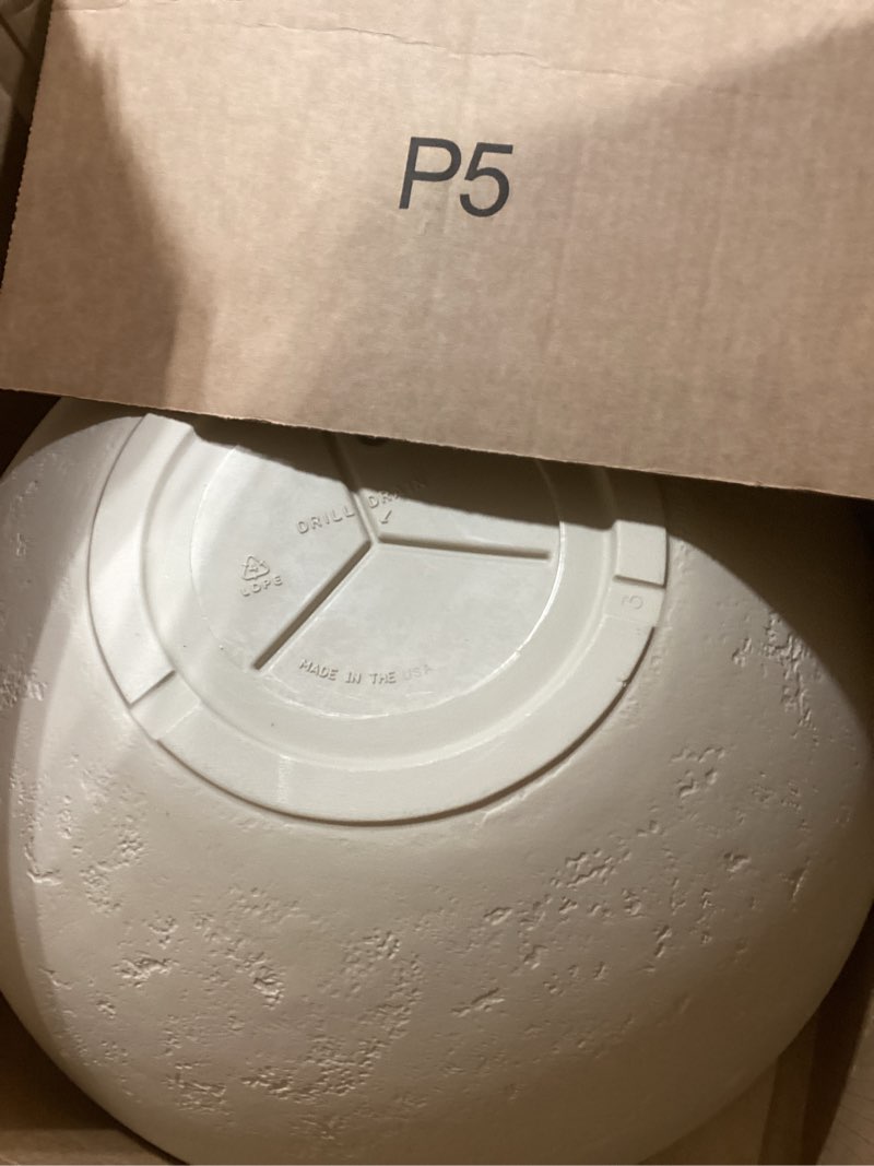 Condition photo showing Good Condition for ARBORA 26" Santorini Bowl Polyresin Indoor and Outdoor Planter with Classic Cream Finish - Durable, Weatherproof, Lightweight, Large Plant Pot for Patio, Garden, Deck, Entryway