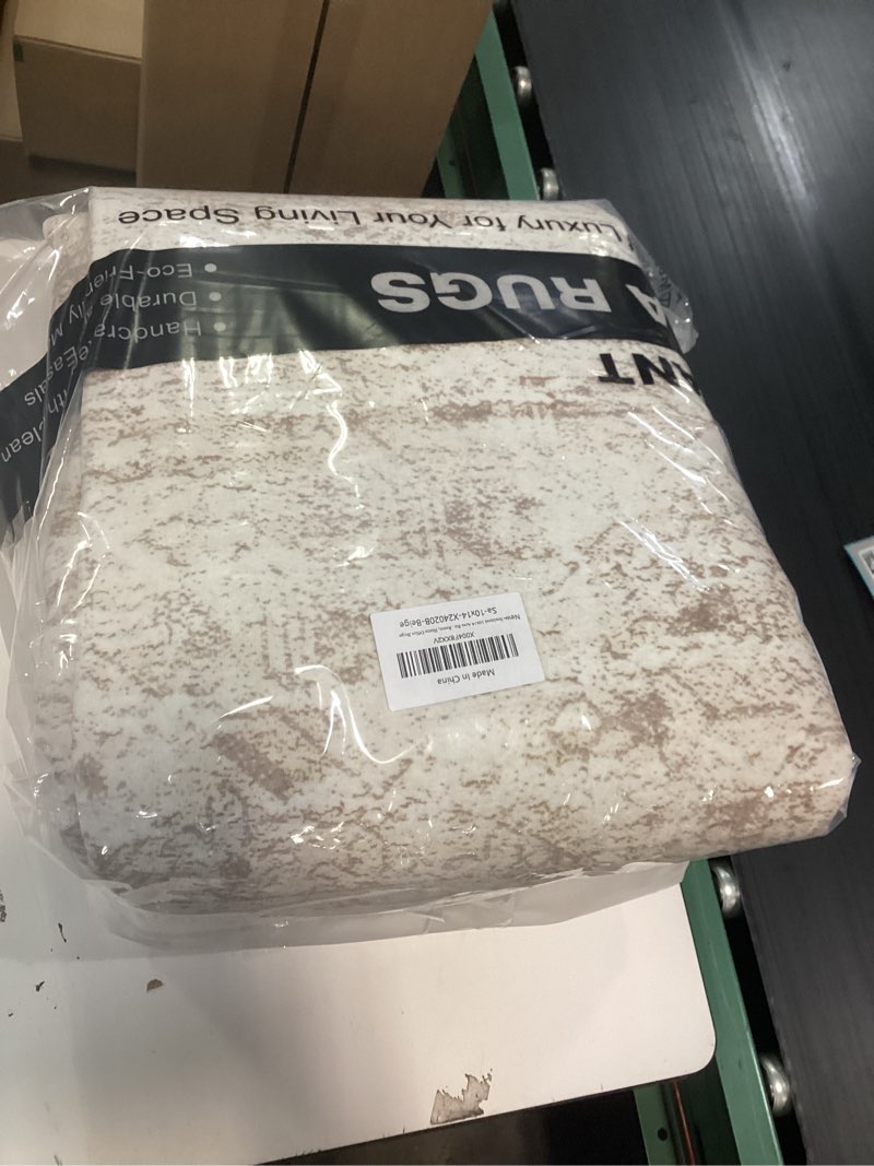 Condition photo showing New/Like New for 10x14 area rugs for living room, non slip machine washable vintage rugs, low pile lightweight large rug for bedroom, dining room, home office beige beige 10' x 14' (rectangular)