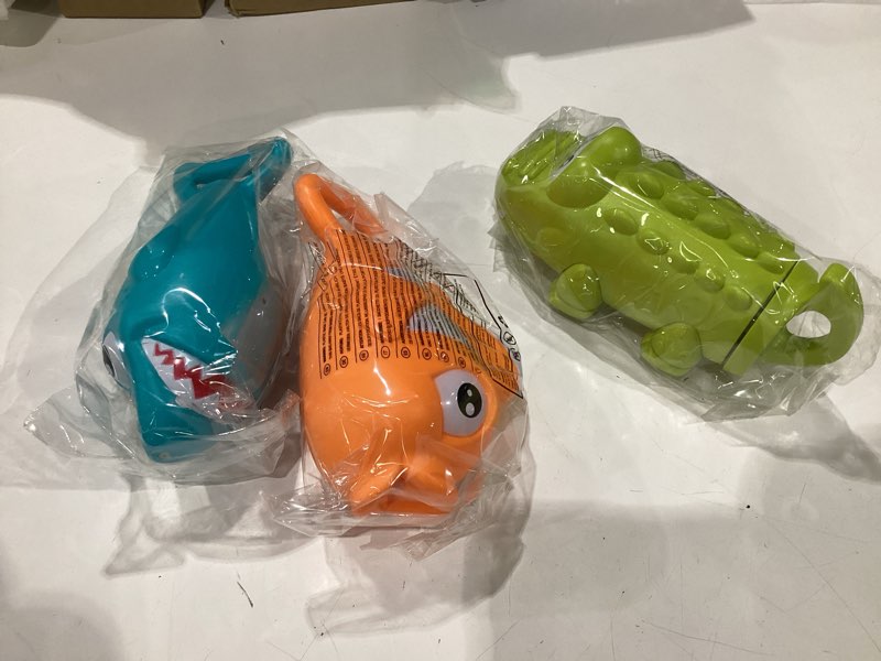 Condition photo showing New/Like New for joyin 3 pack animal water guns for kids, assorted colors, 7.5in long, easy to fill and shoot, durable plastic, water soakers for kids swimming pool beach outdoor activity fighting play toys
