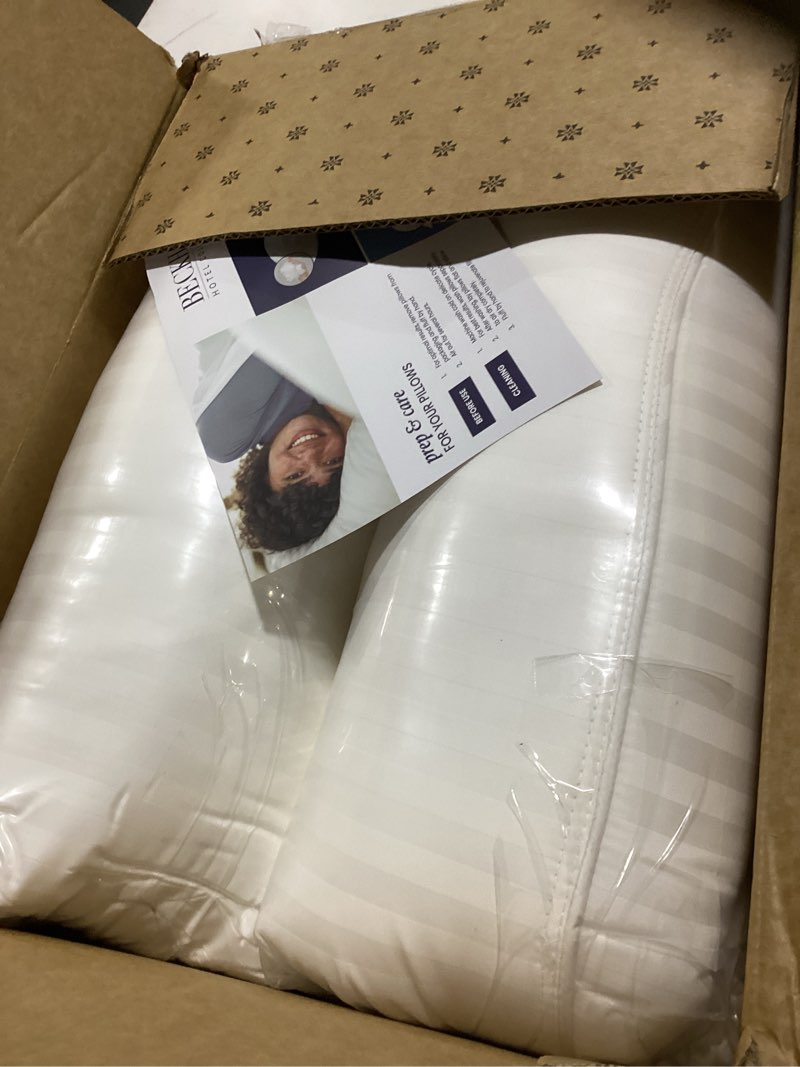 Condition photo showing New/Like New for Beckham Hotel Collection Bed Pillows Standard/Queen Size Set of 2 - Original Soft Down Alternative Pillow for Sleeping - Soft Support for Back, Stomach or Side Sleepers