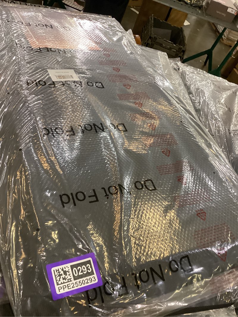 https://lotting-media.assets.bidfta.com/lotting_393d8c41-be6c-4198-9f99-98737b01fb6d
